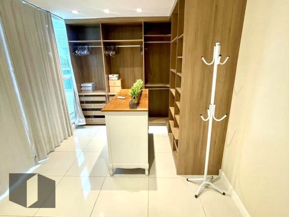 Cobertura, 3 quartos, 202 m² - Foto 13
