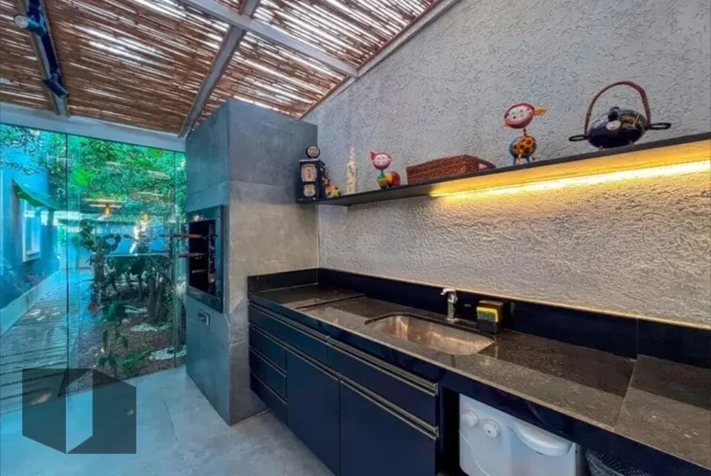 Casa, 4 quartos, 340 m² - Foto 1