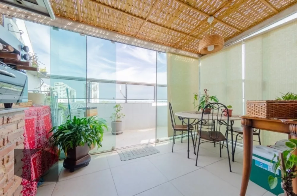 Apartamento, 3 quartos, 145 m² - Foto 1