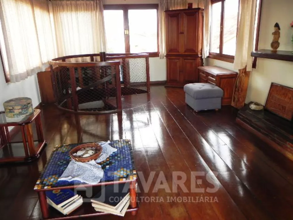 Casa, 6 quartos, 756 m² - Foto 4