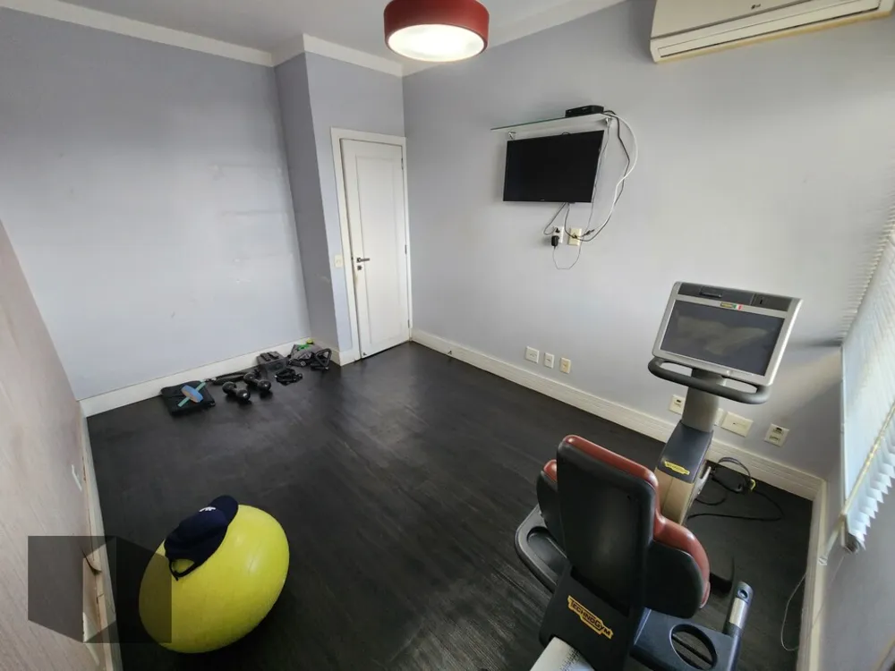 Apartamento, 4 quartos, 204 m² - Foto 3