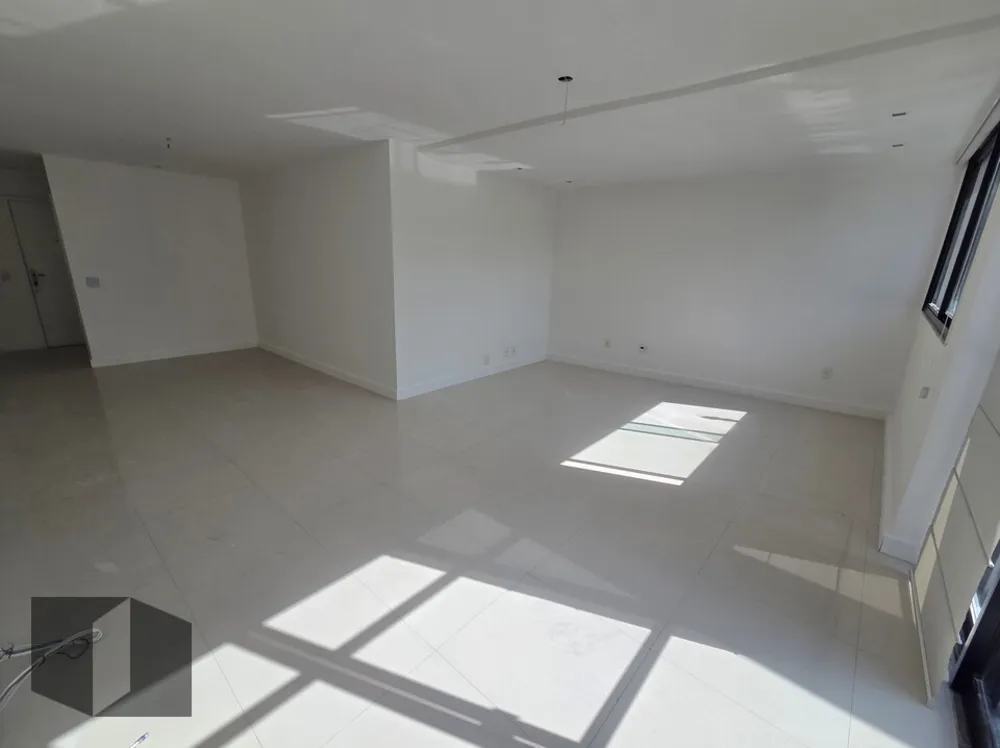 Cobertura, 4 quartos, 267 m² - Foto 2