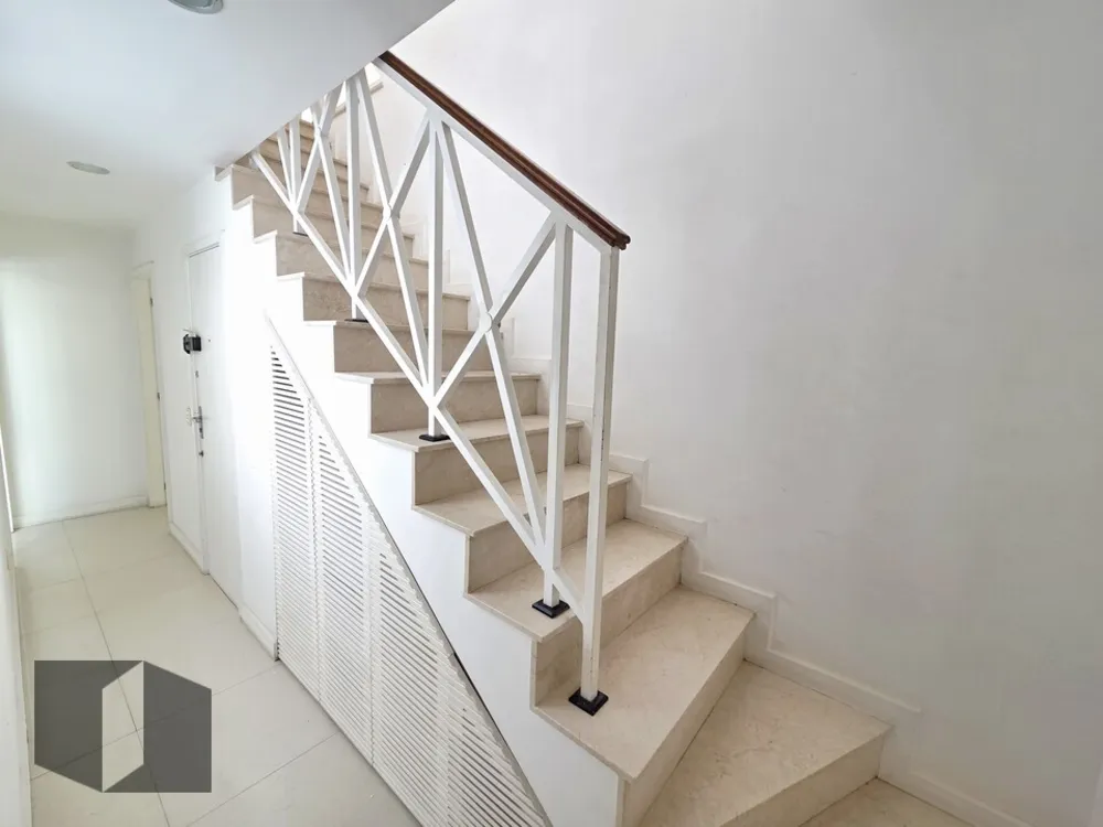 Cobertura, 4 quartos, 267 m² - Foto 3