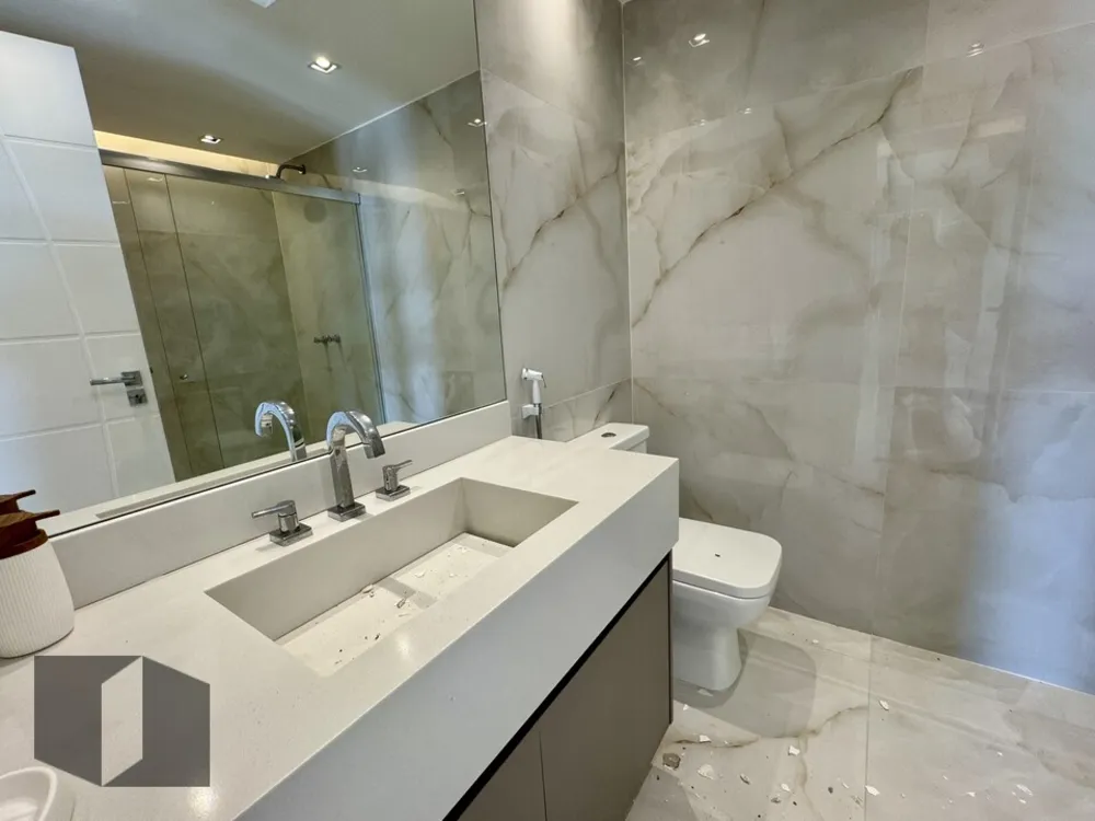 Cobertura, 3 quartos, 278 m² - Foto 1