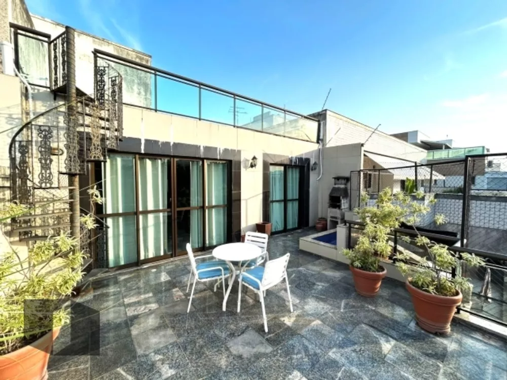 Cobertura, 3 quartos, 311 m² - Foto 1