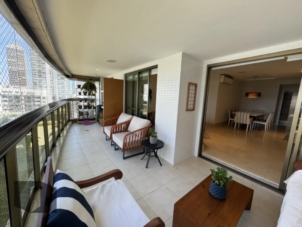 Apartamento, 4 quartos, 136 m² - Foto 2
