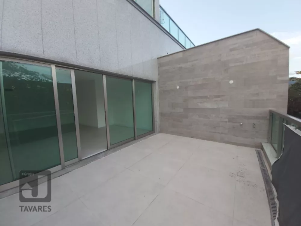 Cobertura, 4 quartos, 325 m² - Foto 1