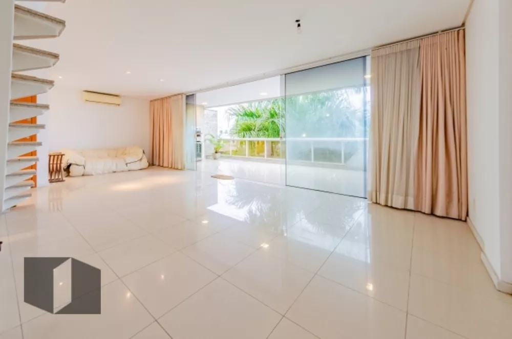 Cobertura, 3 quartos, 310 m² - Foto 1