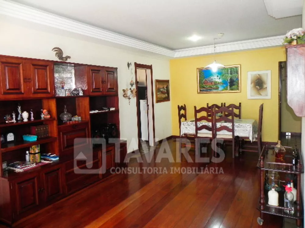 Apartamento à venda com 4 quartos, 154m² - Foto 2