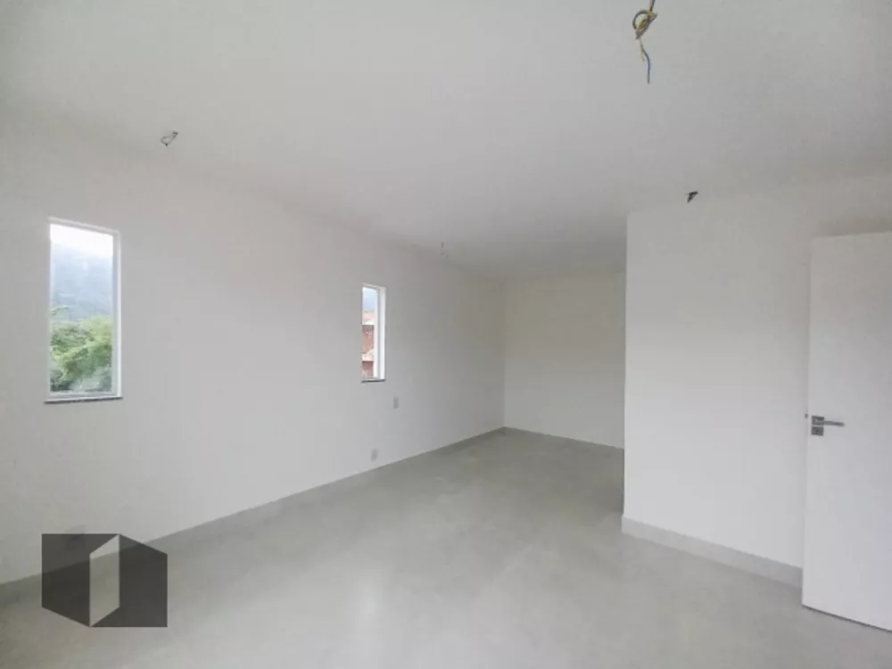 Casa, 4 quartos, 212 m² - Foto 2
