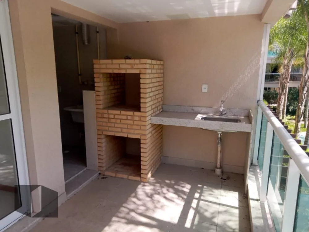 Apartamento à venda com 2 quartos, 75m² - Foto 2