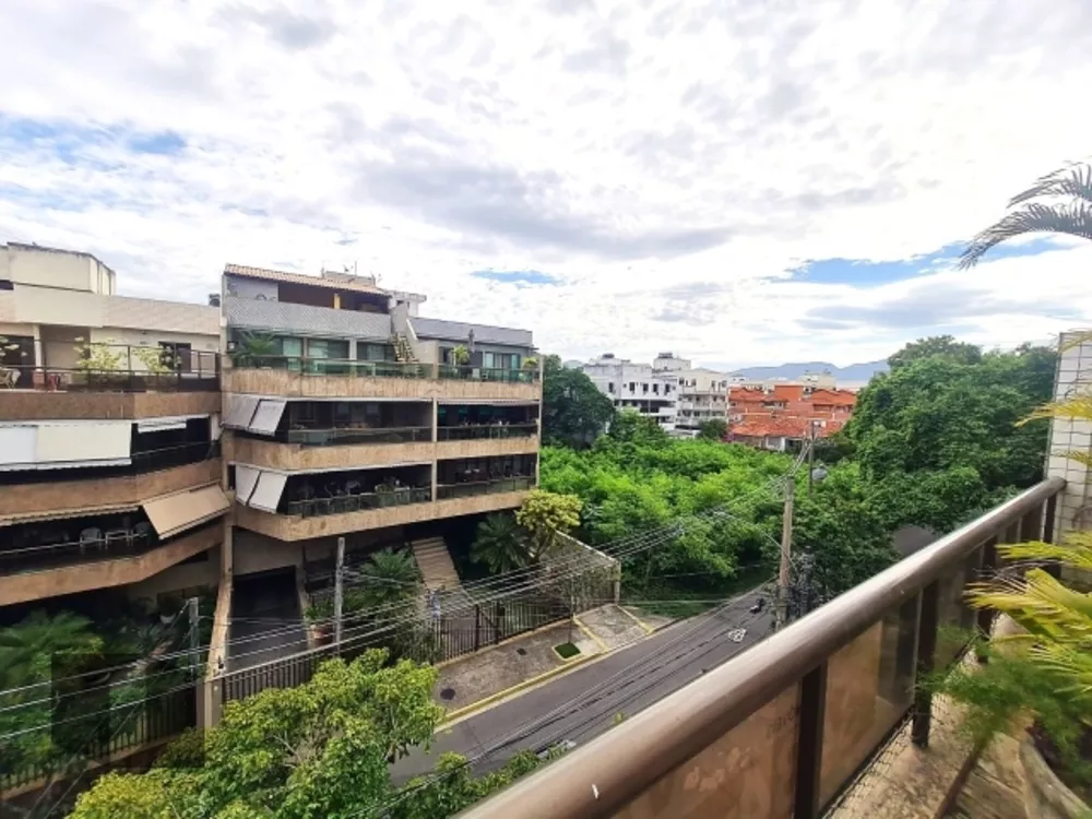 Cobertura, 3 quartos, 222 m² - Foto 4