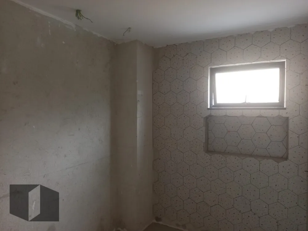 Casa, 4 quartos, 257 m² - Foto 1