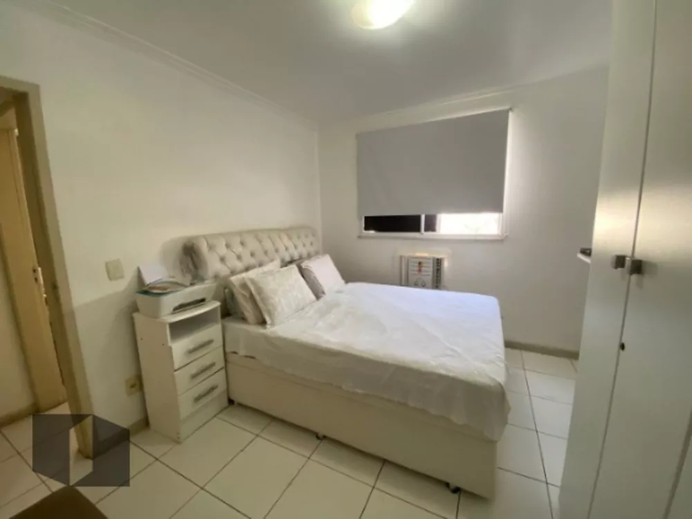 Apartamento à venda com 3 quartos, 75m² - Foto 3