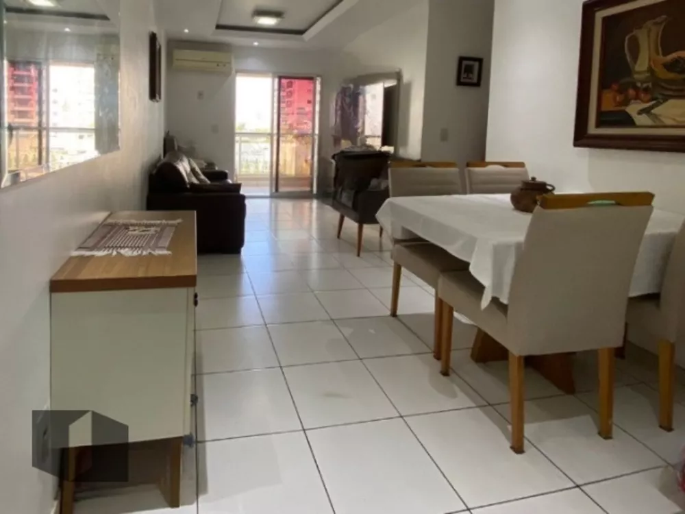 Apartamento à venda com 3 quartos, 75m² - Foto 1