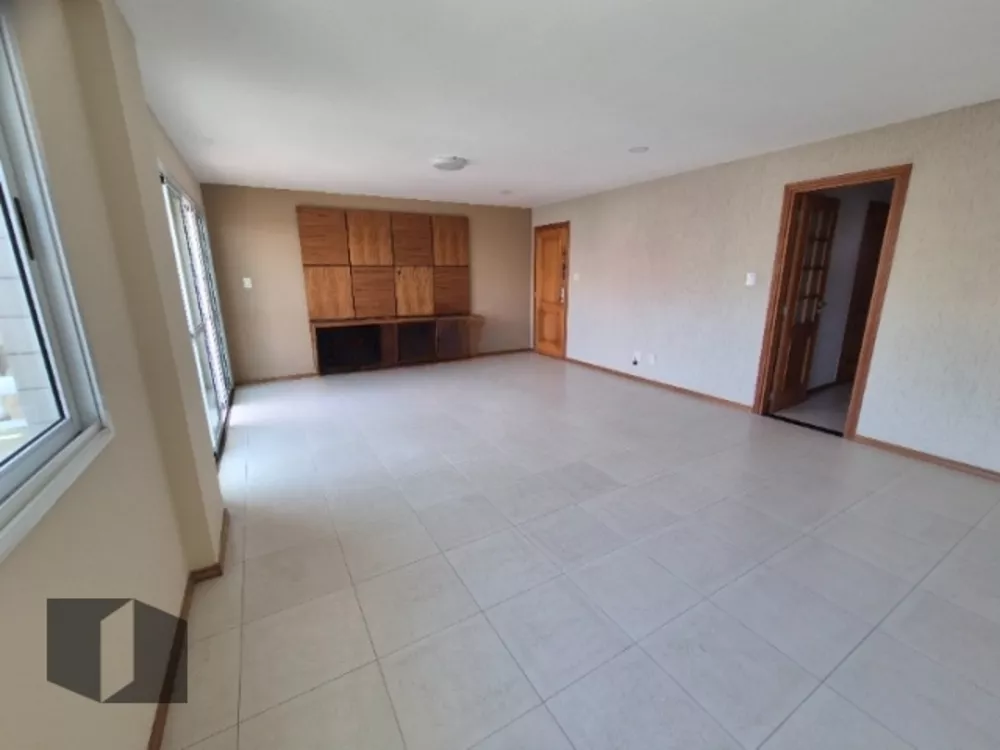 Cobertura, 4 quartos, 296 m² - Foto 2