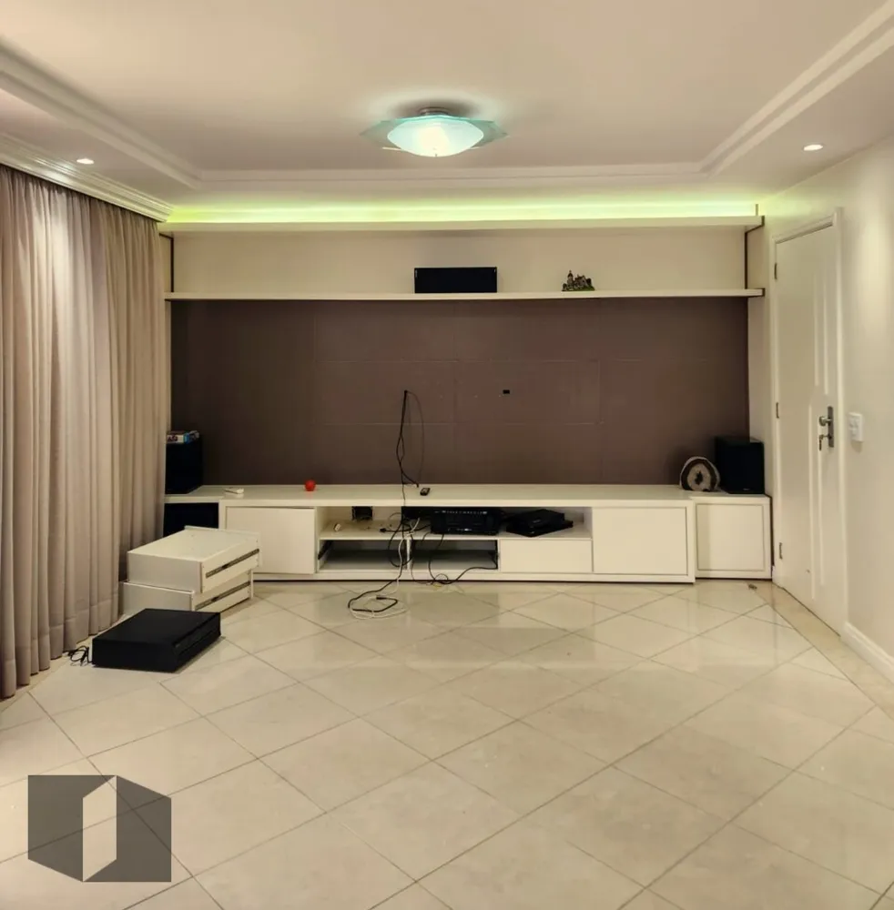 Apartamento, 4 quartos, 199 m² - Foto 1