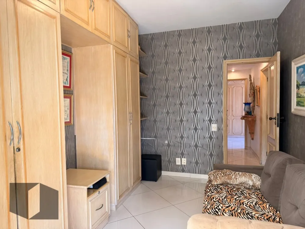 Apartamento, 3 quartos, 160 m² - Foto 11