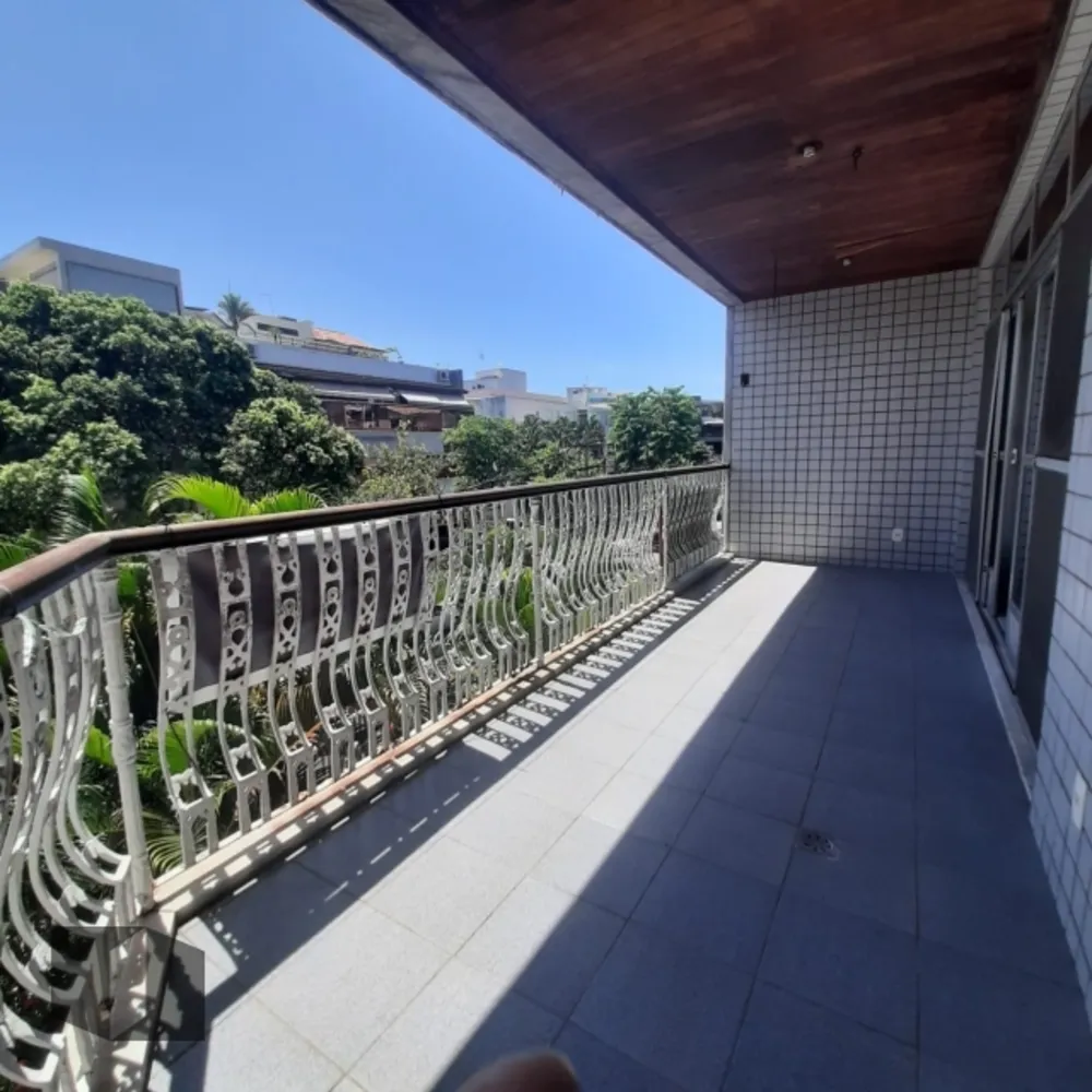 Apartamento, 3 quartos, 120 m² - Foto 1