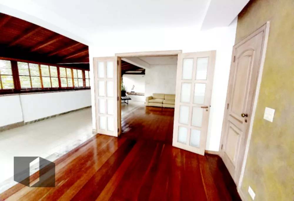 Cobertura à venda com 4 quartos, 246m² - Foto 9