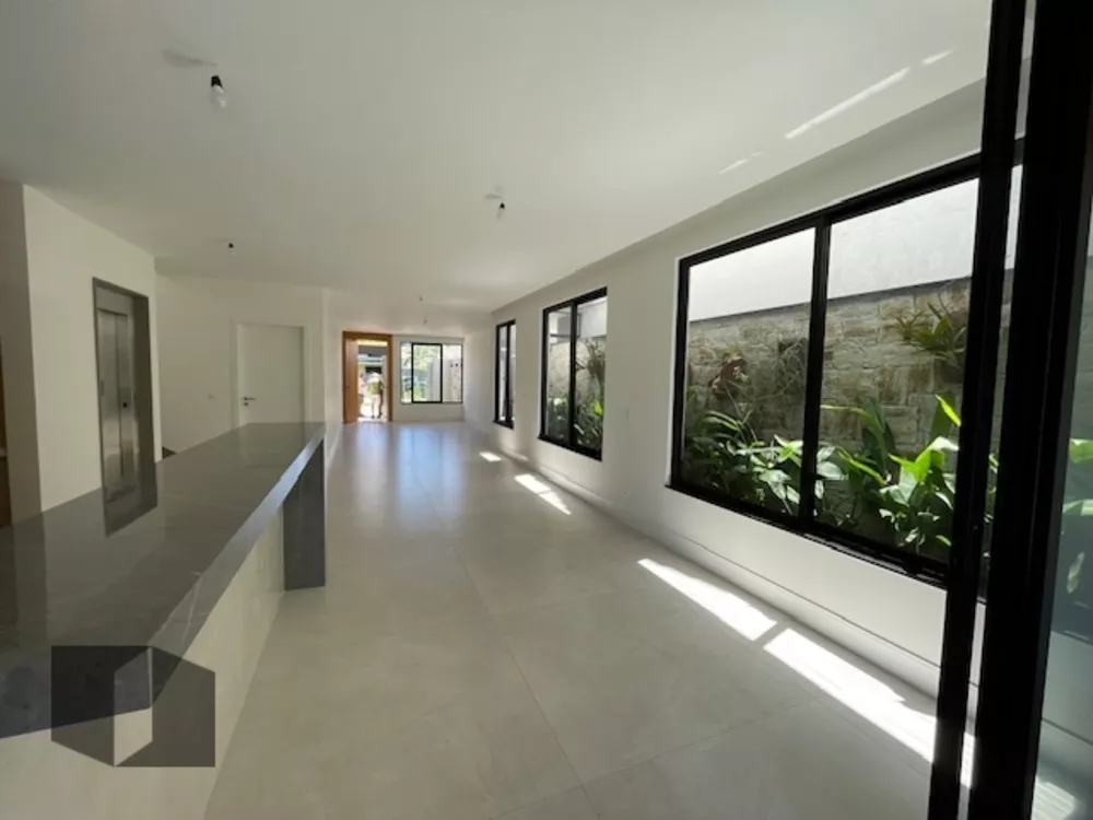Casa, 5 quartos, 400 m² - Foto 4