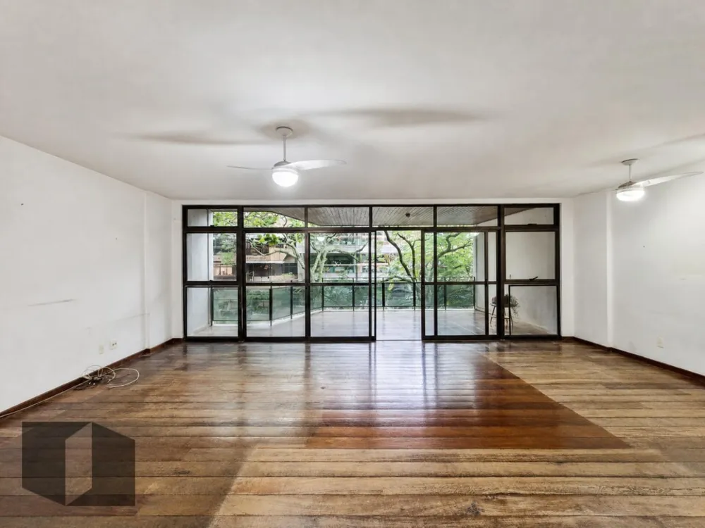 Apartamento, 3 quartos, 155 m² - Foto 1