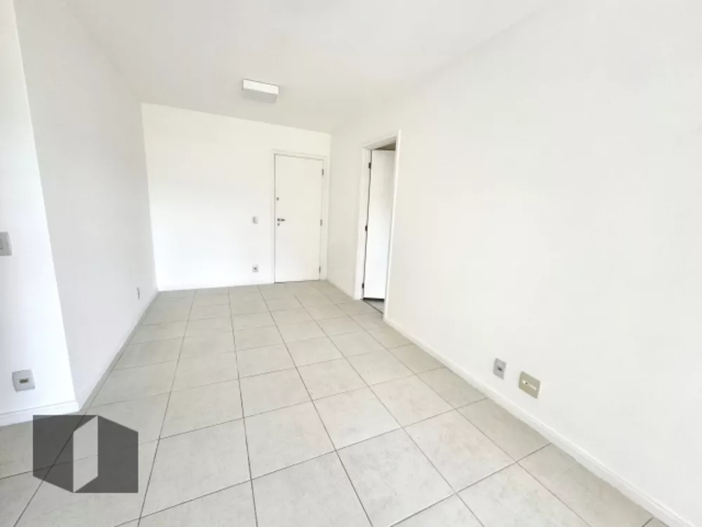 Apartamento, 2 quartos, 75 m² - Foto 2