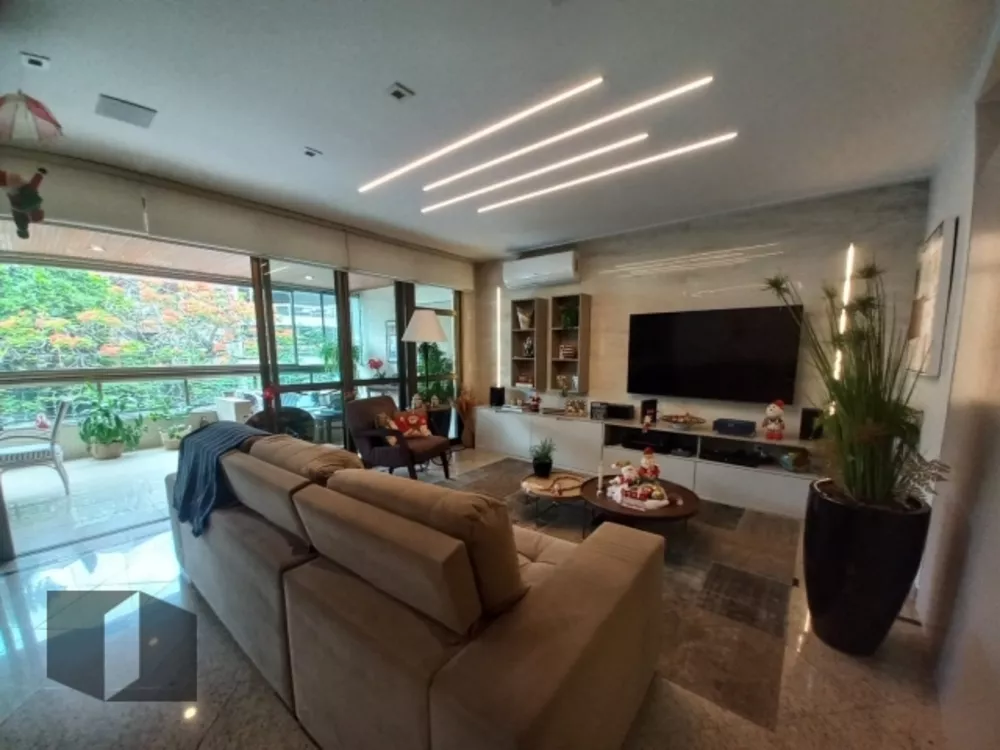 Apartamento, 3 quartos, 195 m² - Foto 2