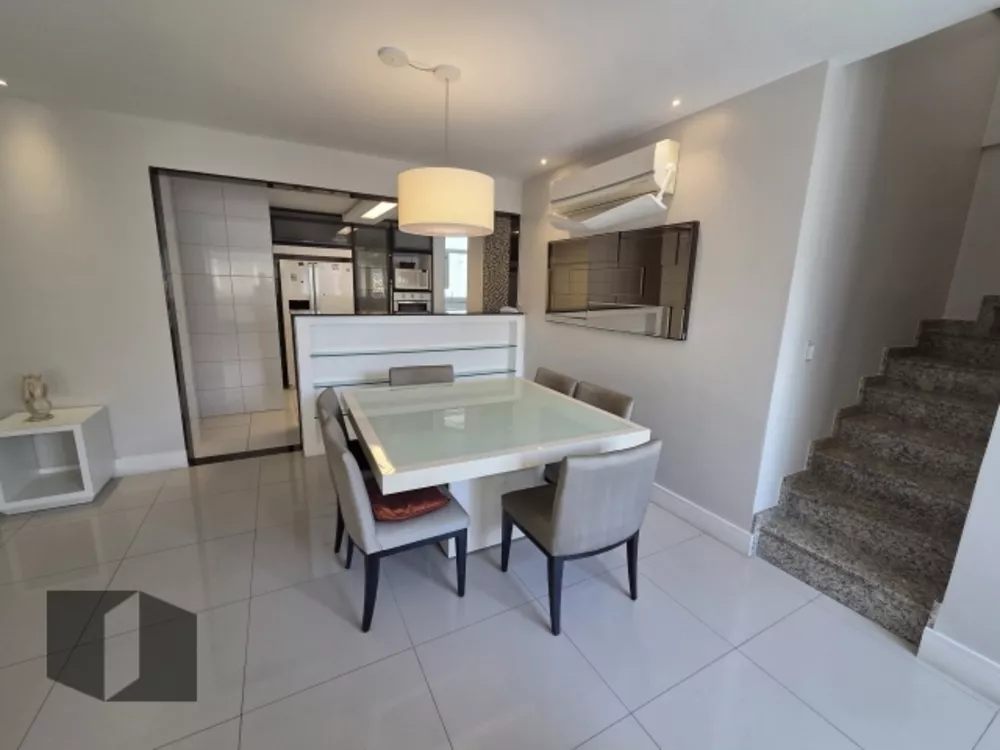 Cobertura, 3 quartos, 232 m² - Foto 14