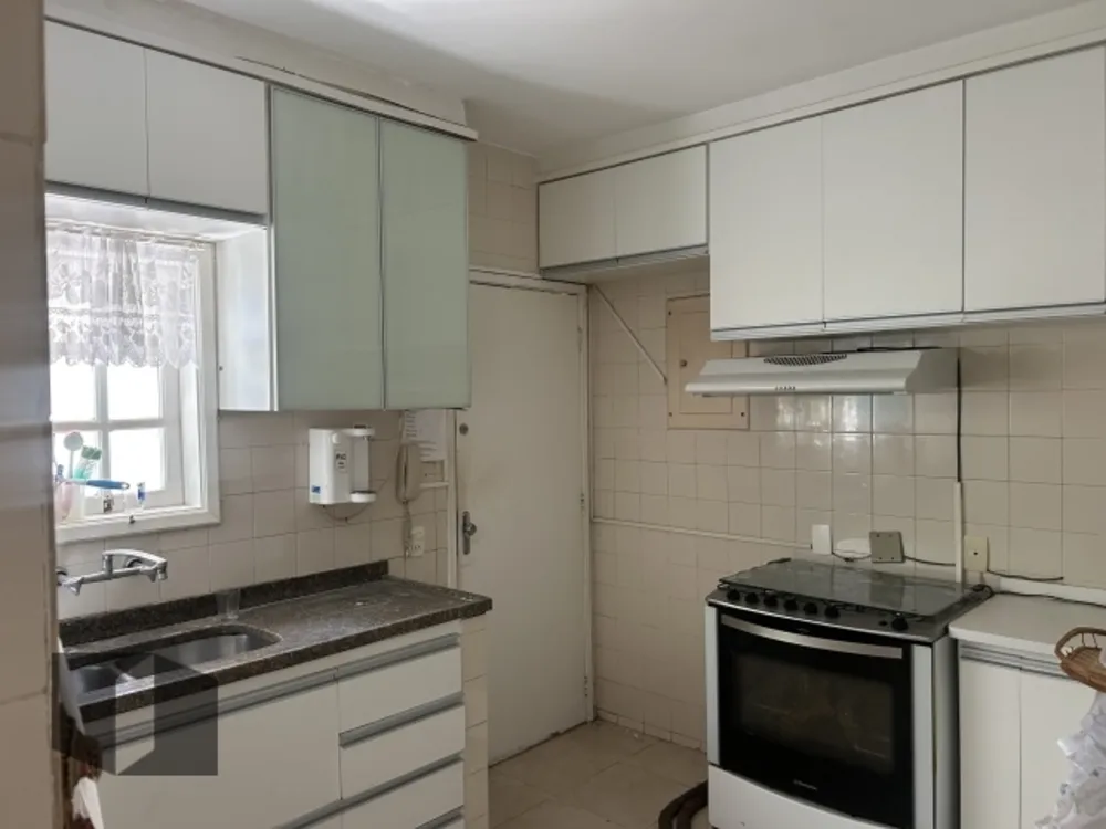Casa, 4 quartos, 221 m² - Foto 1