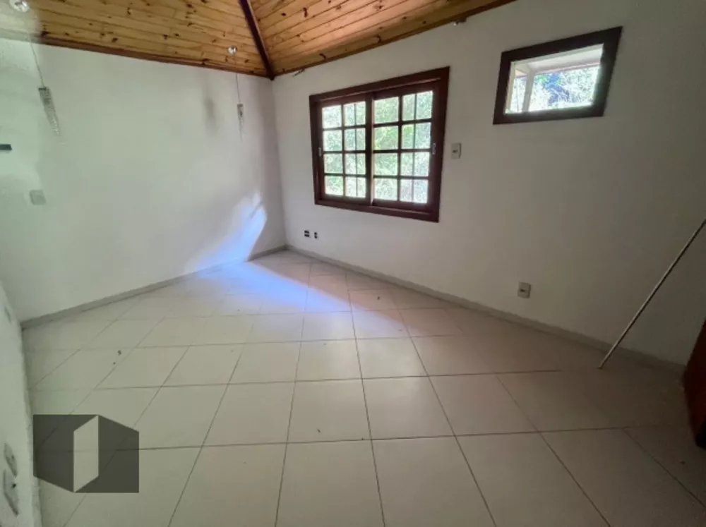 Casa, 6 quartos, 294 m² - Foto 35