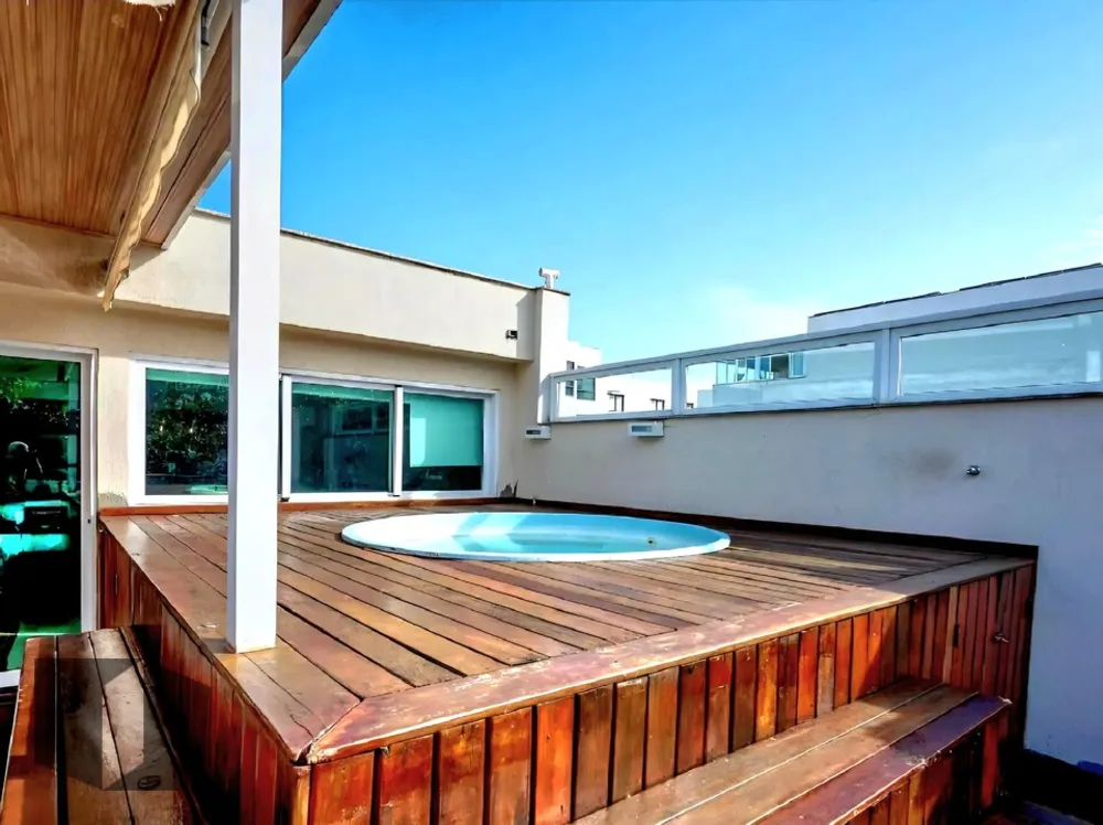 Cobertura, 5 quartos, 325 m² - Foto 2