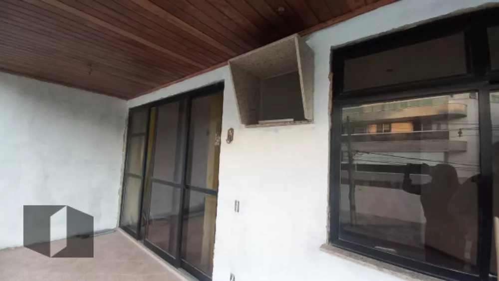 Apartamento à venda com 2 quartos, 103m² - Foto 3