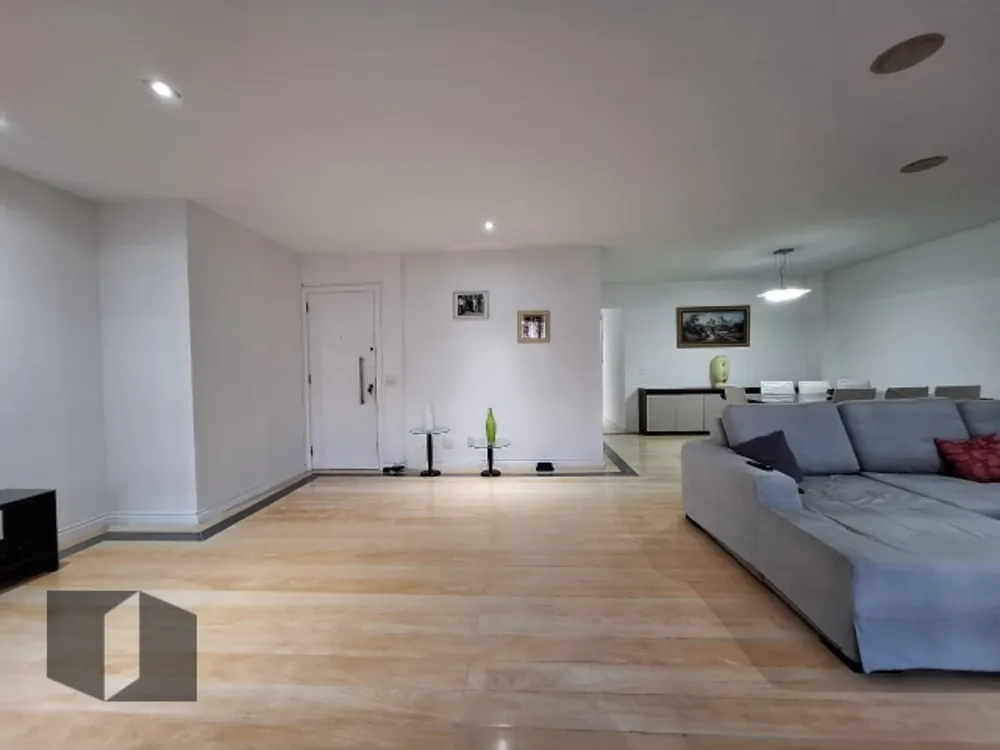 Apartamento, 3 quartos, 182 m² - Foto 2