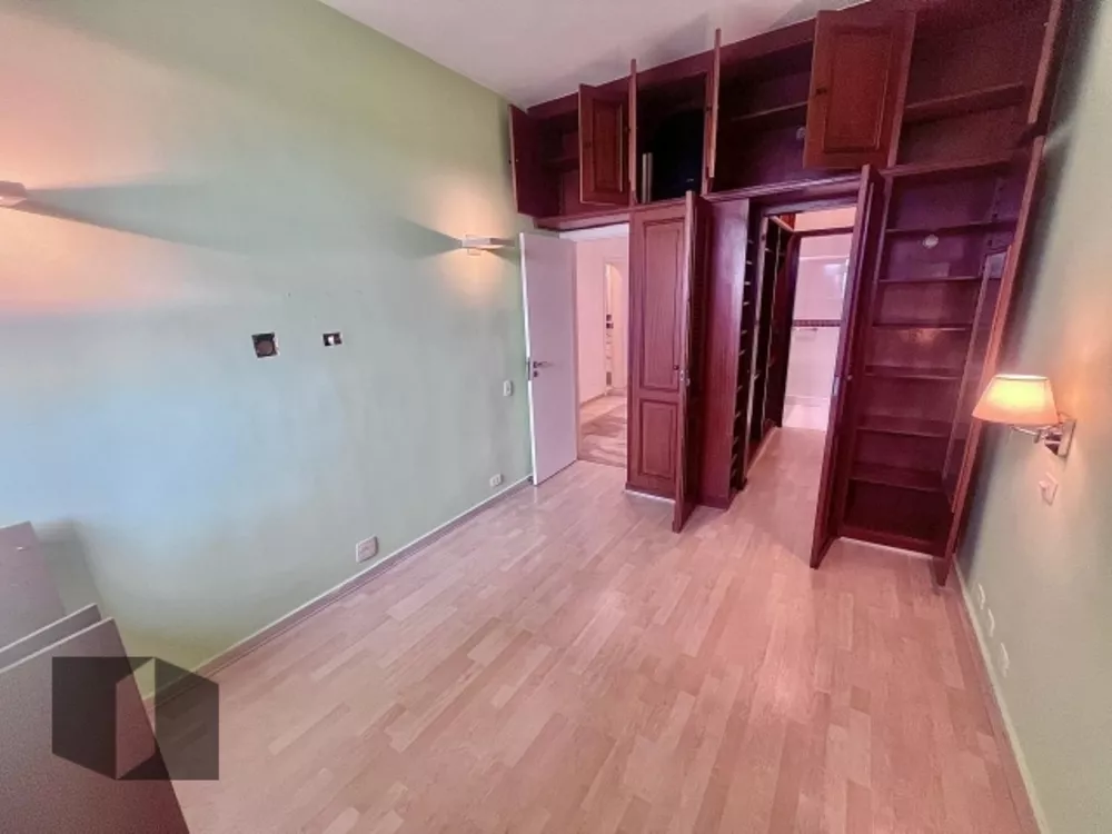 Apartamento, 4 quartos, 212 m² - Foto 11