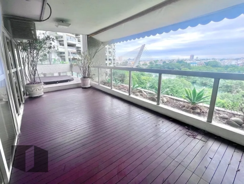 Apartamento, 4 quartos, 212 m² - Foto 1