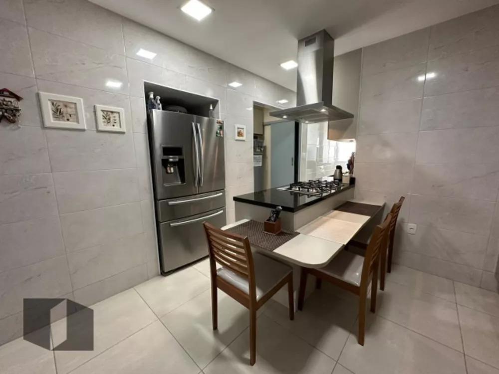 Apartamento à venda com 4 quartos, 179m² - Foto 24