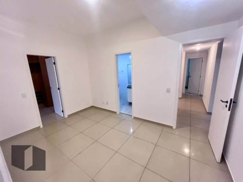 Apartamento à venda com 4 quartos, 208m² - Foto 14