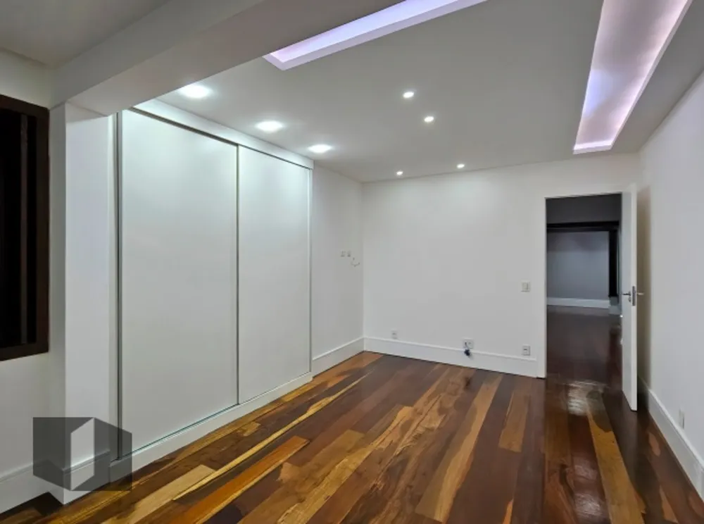 Casa, 5 quartos, 774 m² - Foto 45