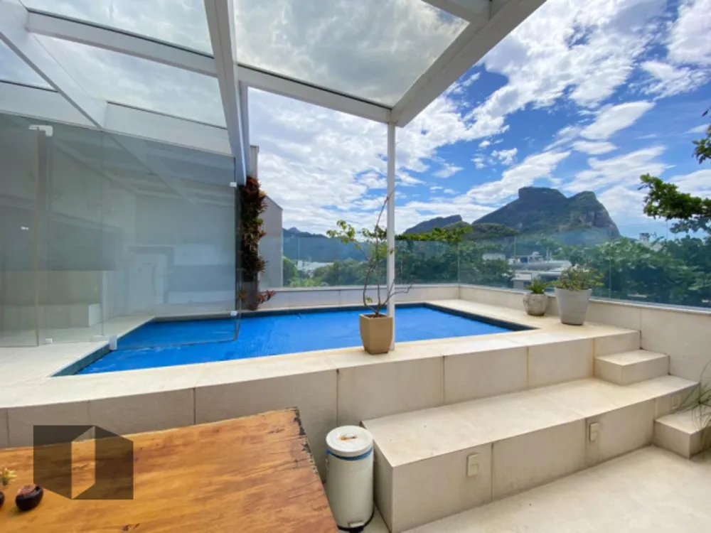 Cobertura, 3 quartos, 200 m² - Foto 2
