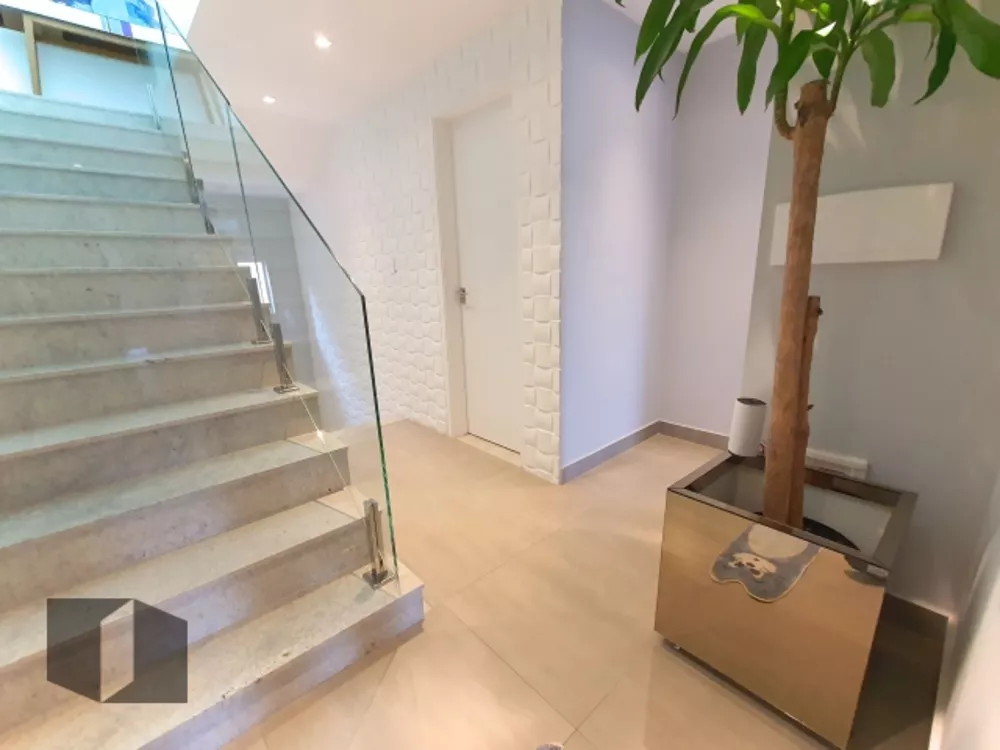 Casa, 4 quartos, 240 m² - Foto 15