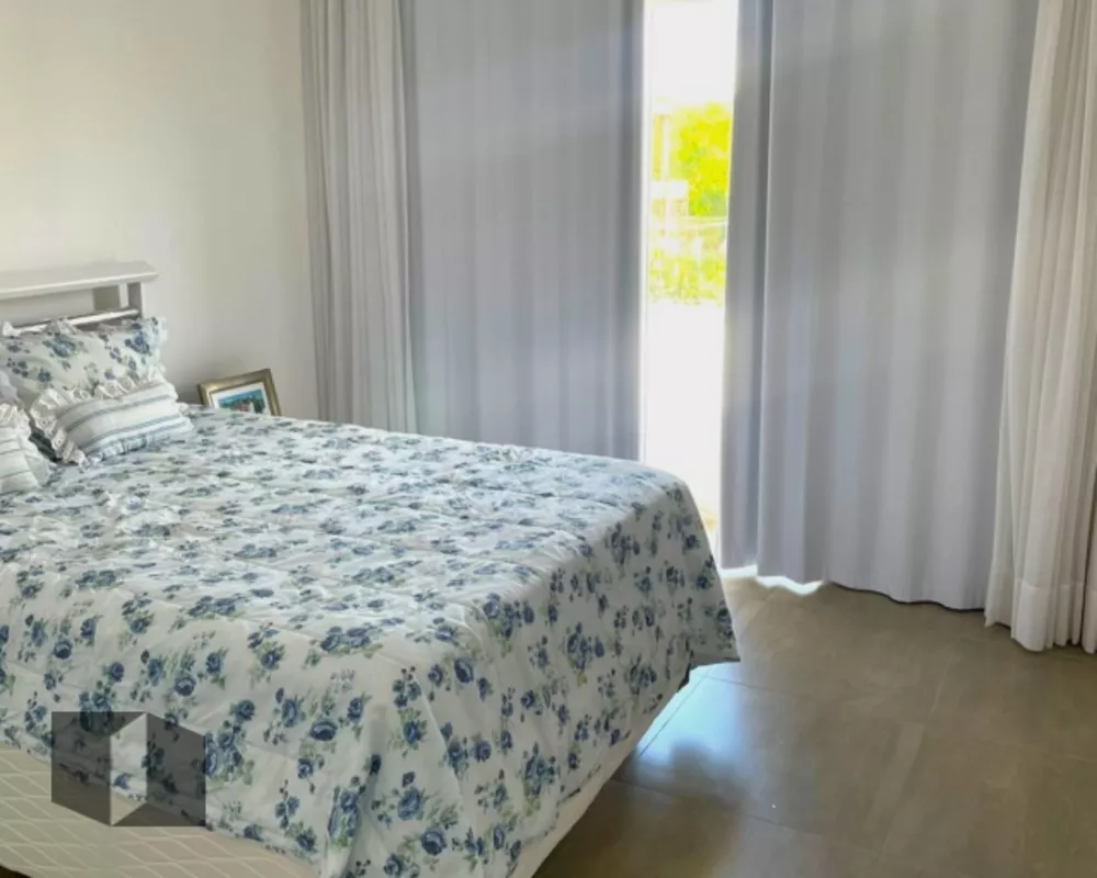 Casa, 4 quartos, 240 m² - Foto 21
