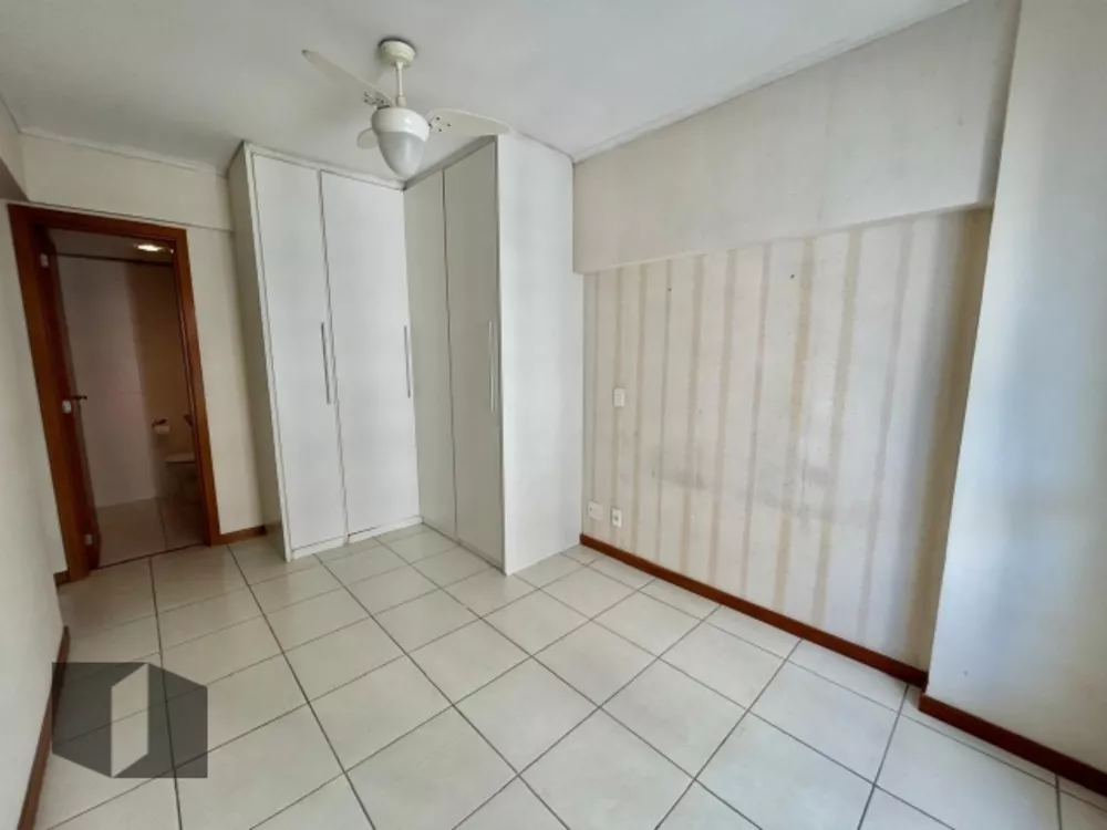 Apartamento à venda com 2 quartos, 70m² - Foto 10