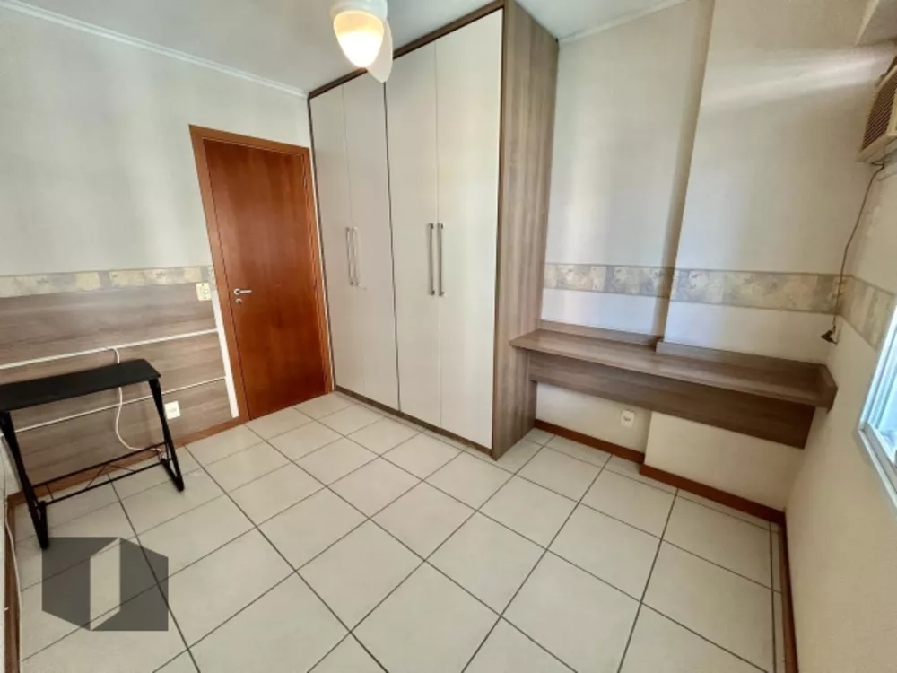 Apartamento à venda com 2 quartos, 70m² - Foto 11