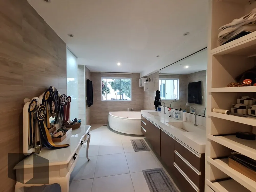 Casa, 4 quartos, 316 m² - Foto 25