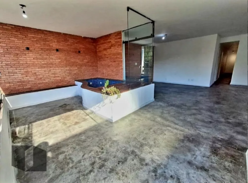 Apartamento à venda com 3 quartos, 156m² - Foto 4