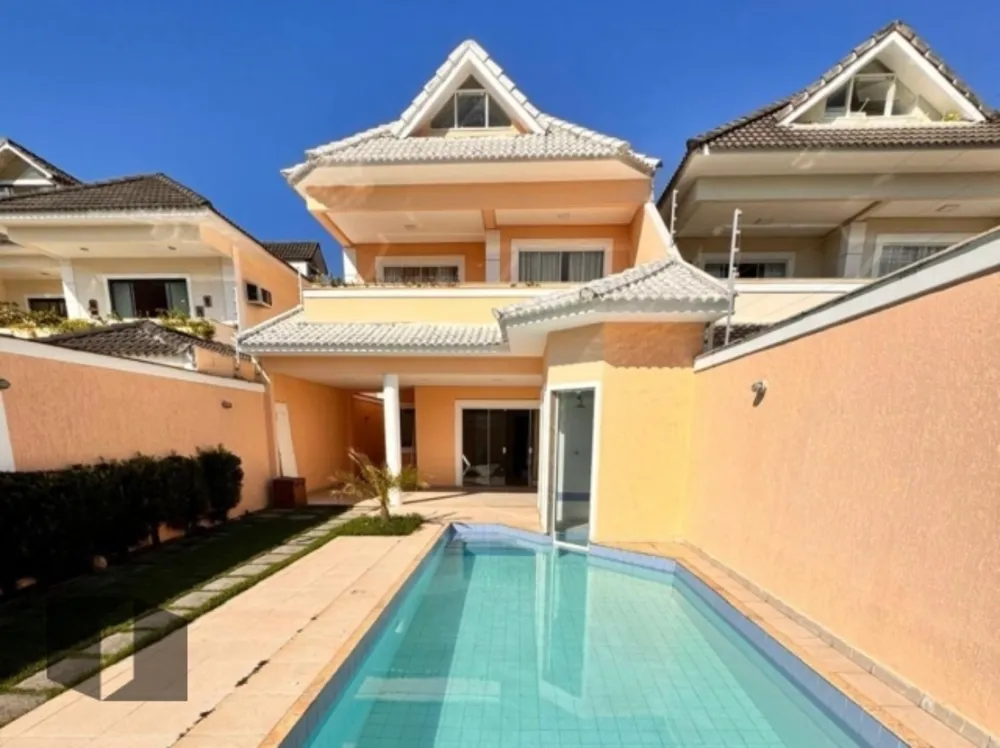 Casa, 5 quartos, 267 m² - Foto 1