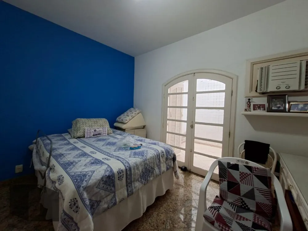 Casa, 4 quartos, 325 m² - Foto 9