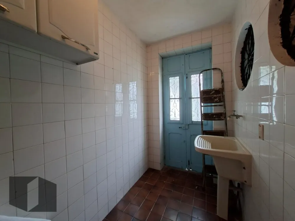 Casa, 4 quartos, 325 m² - Foto 2