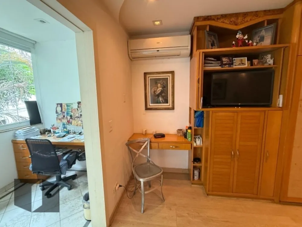 Casa, 4 quartos, 242 m² - Foto 51